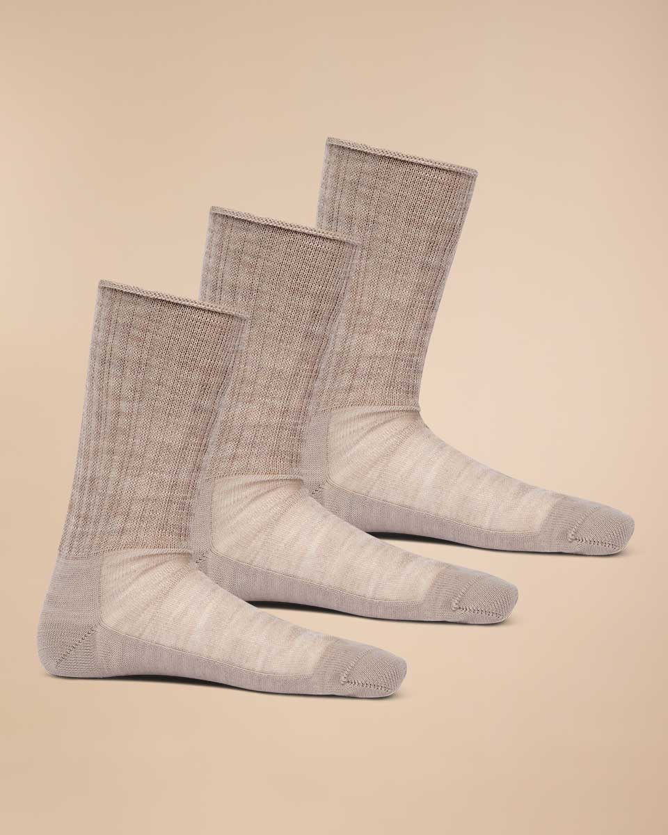 Drei Paar hautfreundliche TRUSTGARN Socken aus weichem, atmungsaktivem Material für empfindliche Haut und Neurodermitis